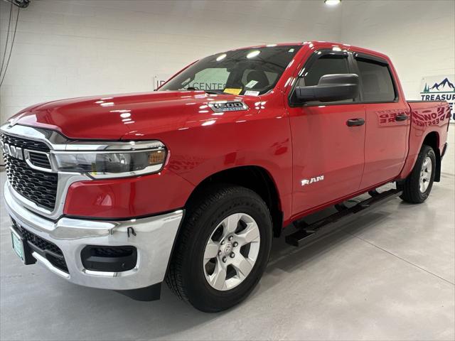 2025 Ram 1500 Tradesman Crew Cab 4x4 5'7" Box