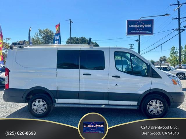 2017 Ford Transit w/60/40 Side Door w/RWB