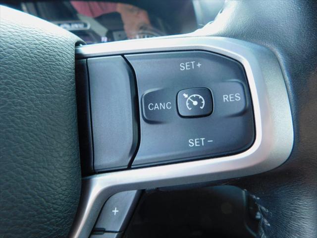 2021 Ram 1500 Big Horn Crew Cab 4x4 5'7" Box