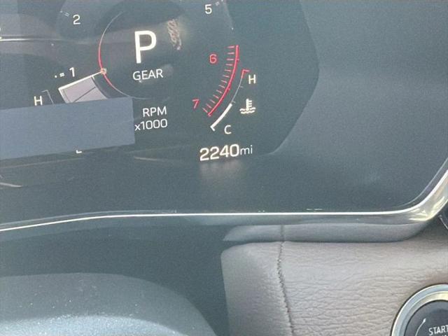 2024 GMC Canyon 4WD Denali