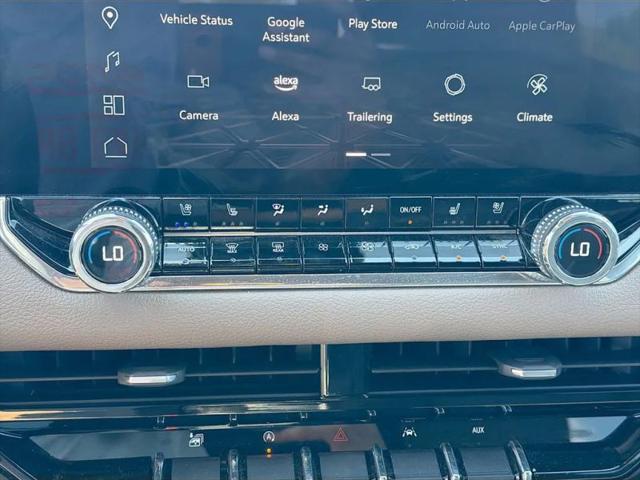 2024 GMC Canyon 4WD Denali