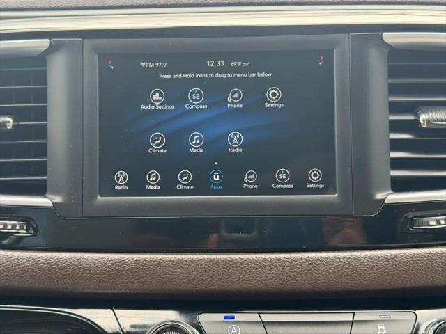 2021 Chrysler Voyager LXI