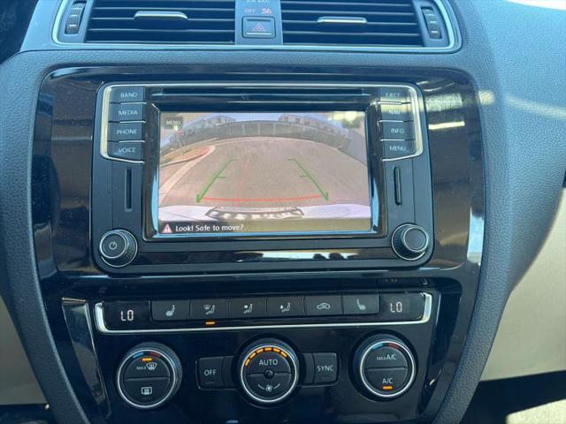 2017 Volkswagen Jetta 1.8T SEL
