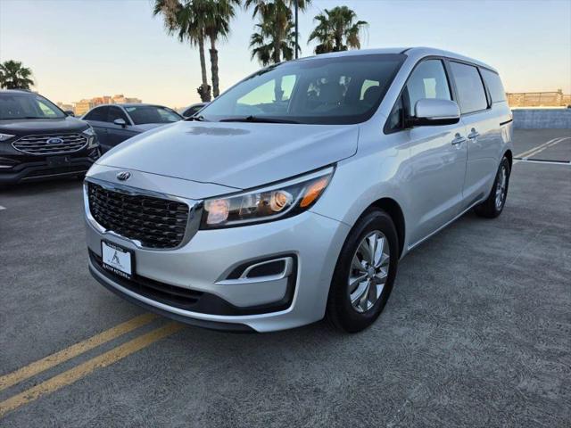2020 Kia Sedona LX