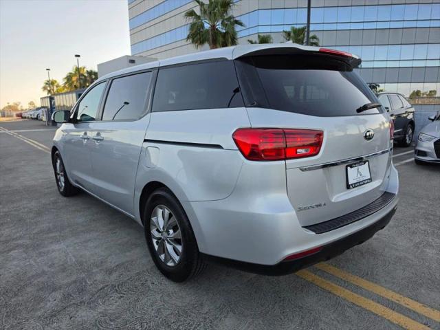 2020 Kia Sedona LX