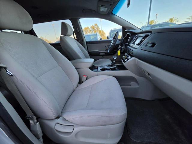 2020 Kia Sedona LX