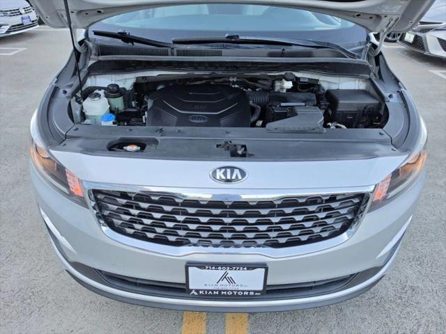 2020 Kia Sedona LX