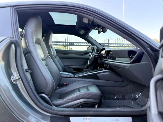 2020 Porsche 911 Carrera S