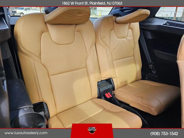 2017 Volvo XC90 Hybrid T8 Inscription
