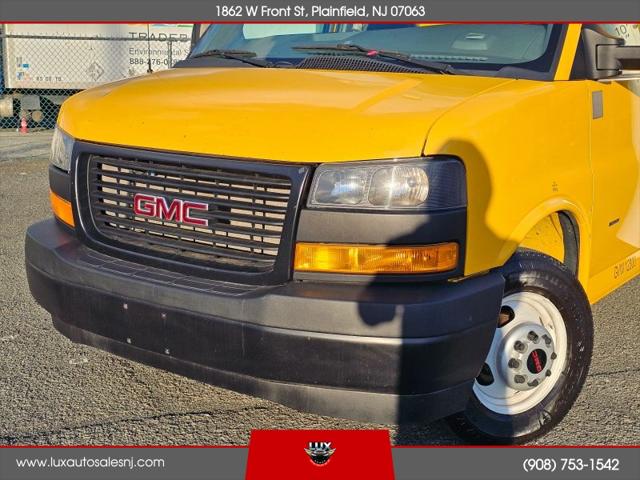 2021 GMC Savana Cutaway Work Van