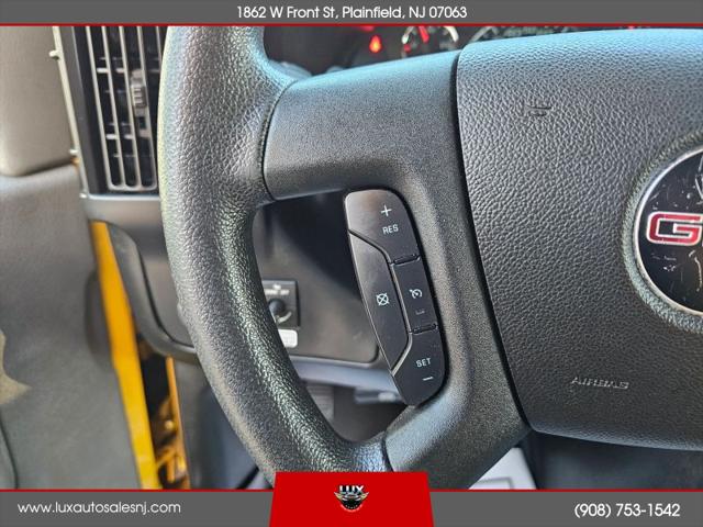 2021 GMC Savana Cutaway Work Van