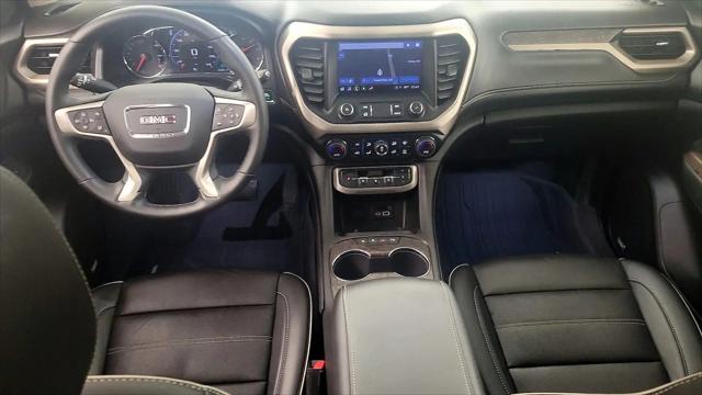 2023 GMC Acadia AWD Denali