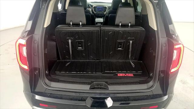 2023 GMC Acadia AWD Denali
