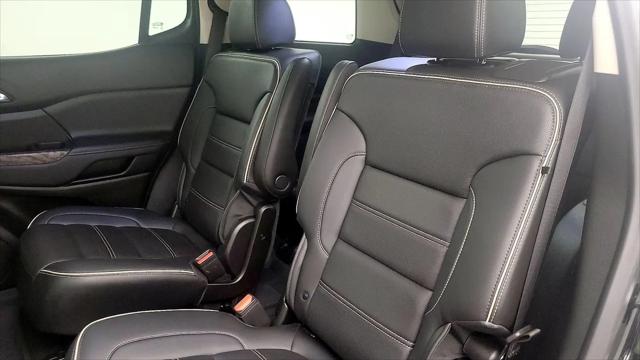 2023 GMC Acadia AWD Denali