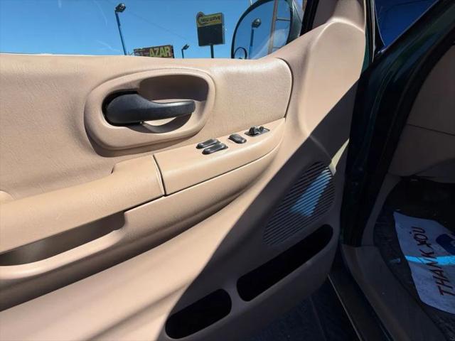 1999 Ford F-150 Base