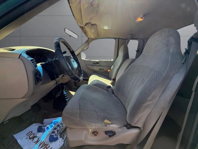 1999 Ford F-150 Base