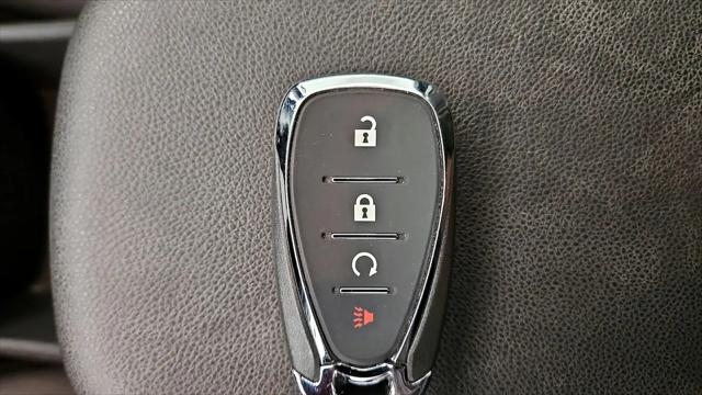 2025 Chevrolet Trax FWD LT