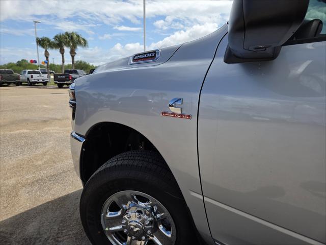 2026 Ram 2500 Tradesman Crew Cab 4x4 8' Box