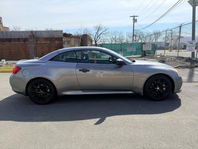 2011 INFINITI G37 G37