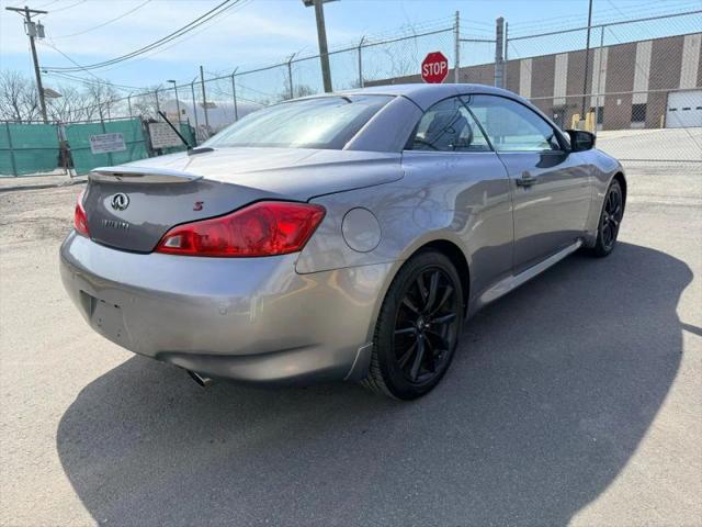 2011 INFINITI G37 G37