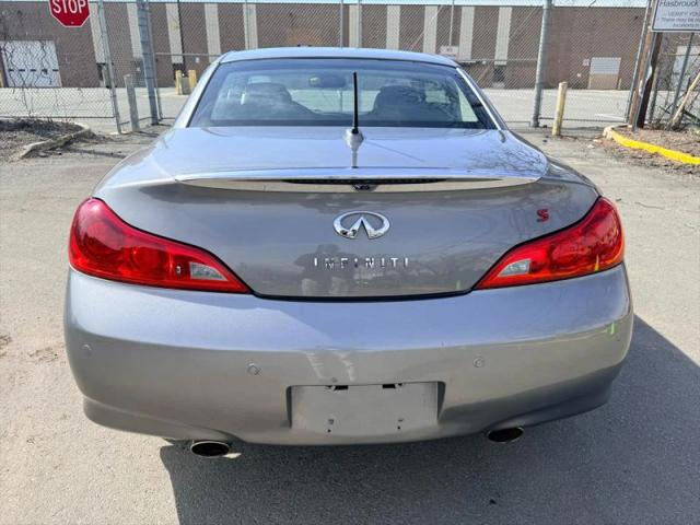 2011 INFINITI G37 G37