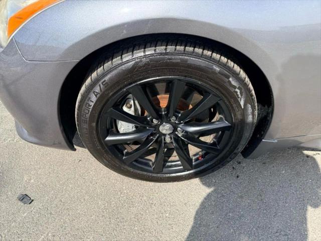 2011 INFINITI G37 G37