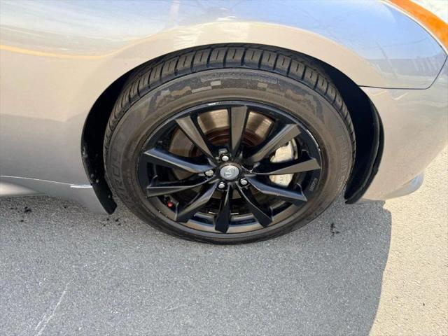 2011 INFINITI G37 G37