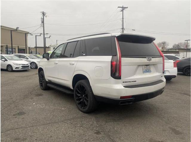 2022 Cadillac Escalade 4WD Sport