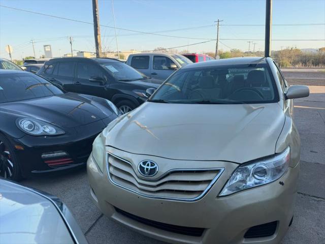 2011 Toyota Camry LE for sale in Fort Worth, TX