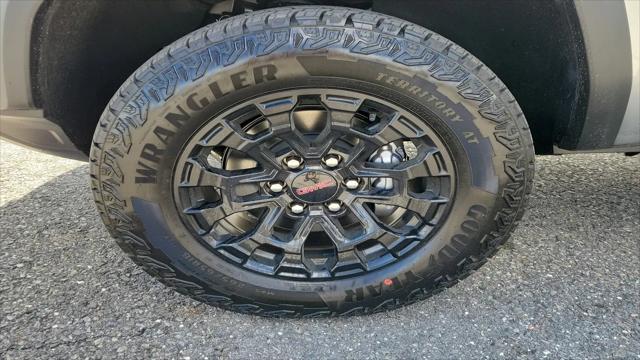 2026 GMC Canyon Elevation, 4WD