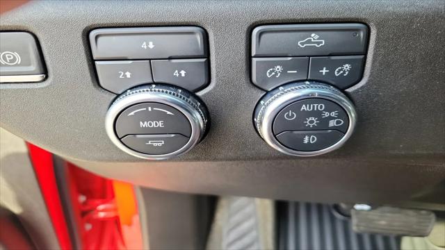 2024 GMC Sierra 2500HD 4WD Regular Cab Long Bed SLE