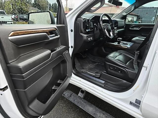 2022 GMC Sierra 1500 4WD Crew Cab Short Box Elevation