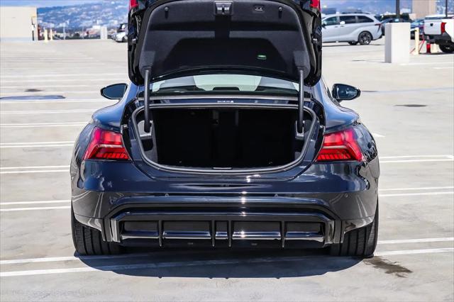 2026 Audi e-tron GT Prestige quattro