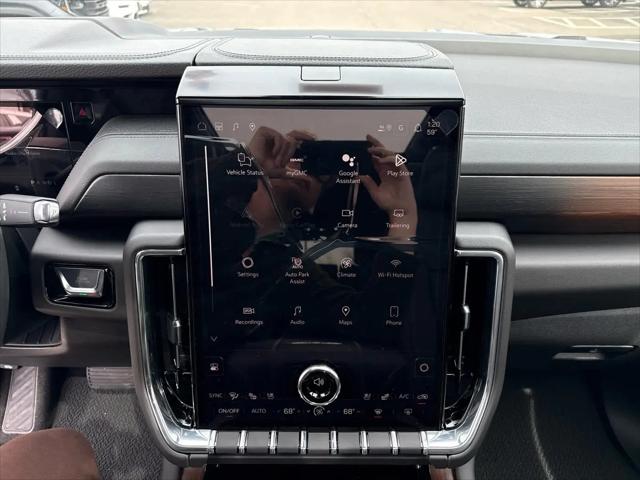 2026 GMC Yukon 4WD Denali