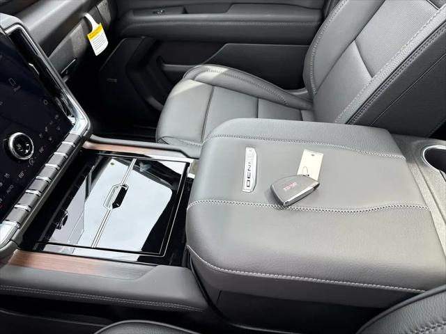 2026 GMC Yukon 4WD Denali