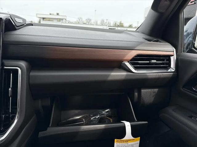 2026 GMC Yukon 4WD Denali