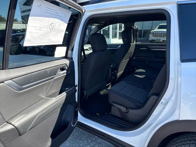 2026 GMC Acadia Elevation AWD