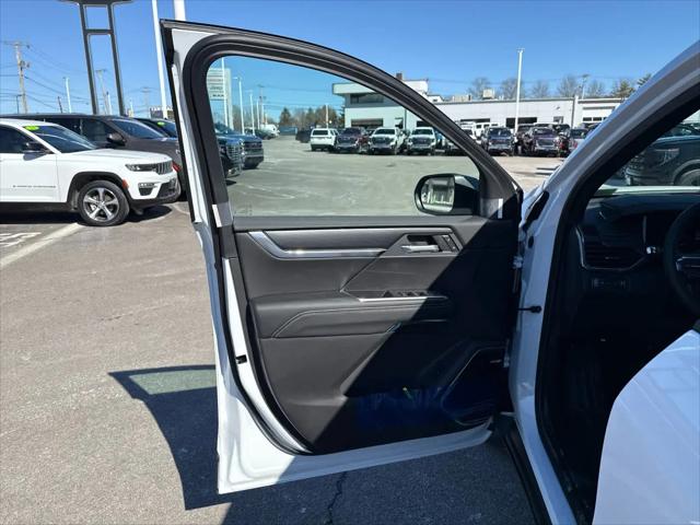 2026 GMC Acadia Elevation AWD