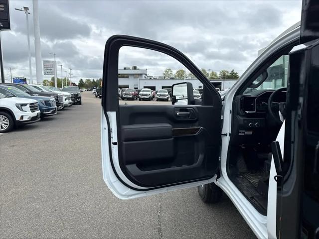 2026 GMC Sierra 3500HD SLE
