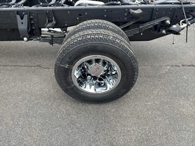 2026 GMC Sierra 3500HD SLE