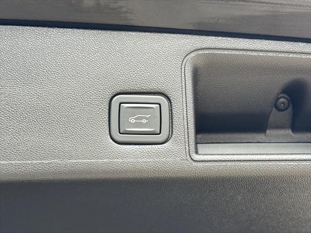 2024 GMC Terrain AWD SLT