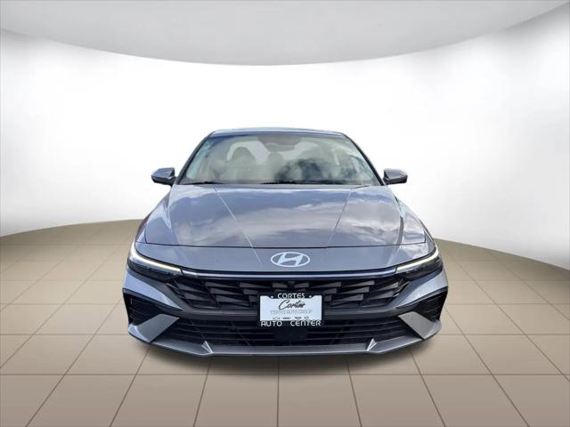 2024 Hyundai Elantra Limited