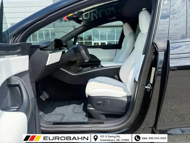 2022 Tesla Model X Plaid Tri Motor All-Wheel Drive