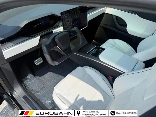 2022 Tesla Model X Plaid Tri Motor All-Wheel Drive