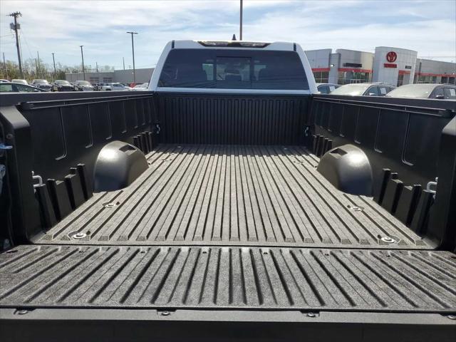 2026 Toyota Tundra SR5 Double Cab 8.1' Bed