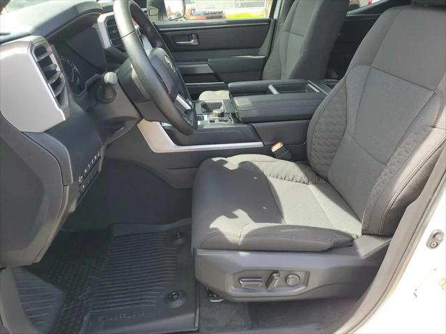 2026 Toyota Tundra SR5 Double Cab 8.1' Bed