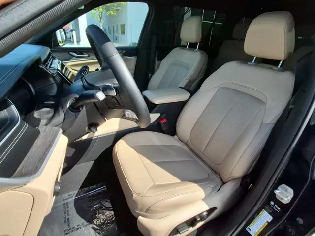 2024 Jeep Grand Cherokee L Limited 4x4