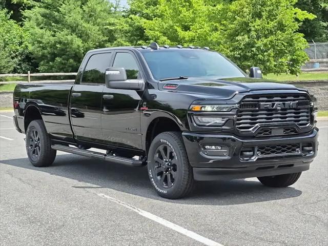 2026 Ram 3500 Big Horn Crew Cab 4x4 8 Box