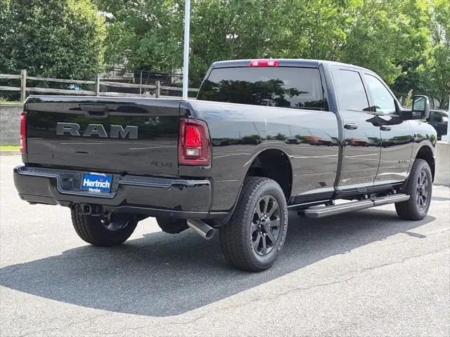 2026 Ram 3500 Big Horn Crew Cab 4x4 8 Box