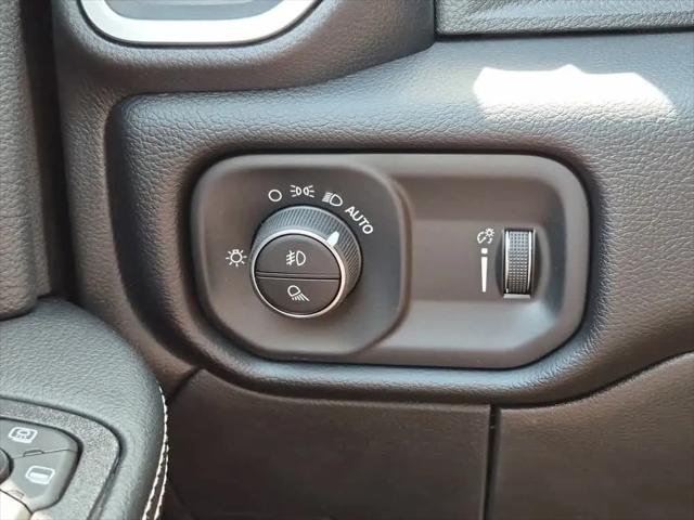 2026 Ram 3500 Big Horn Crew Cab 4x4 8 Box